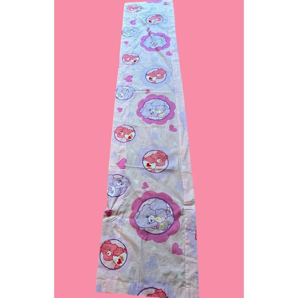 Vintage Care Bears Pink Curtain‎ Valance 2003/2004